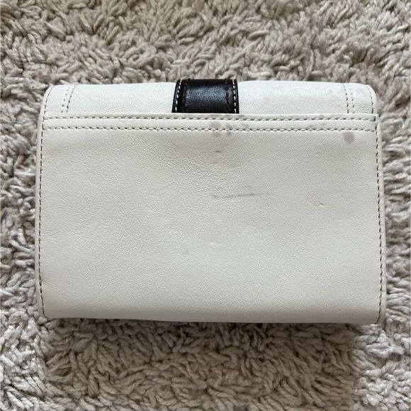 Coach Vintage Soho Y2K Leather Buckle Flap Shoulder Bag WHT/BWN F10910 & Wallet - Picture 11 of 15
